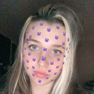 Meet your Posher, Sophia